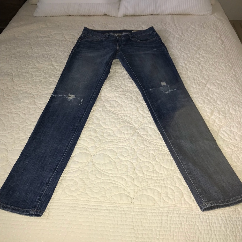 Vintage Revolution size 28 distressed jeans!